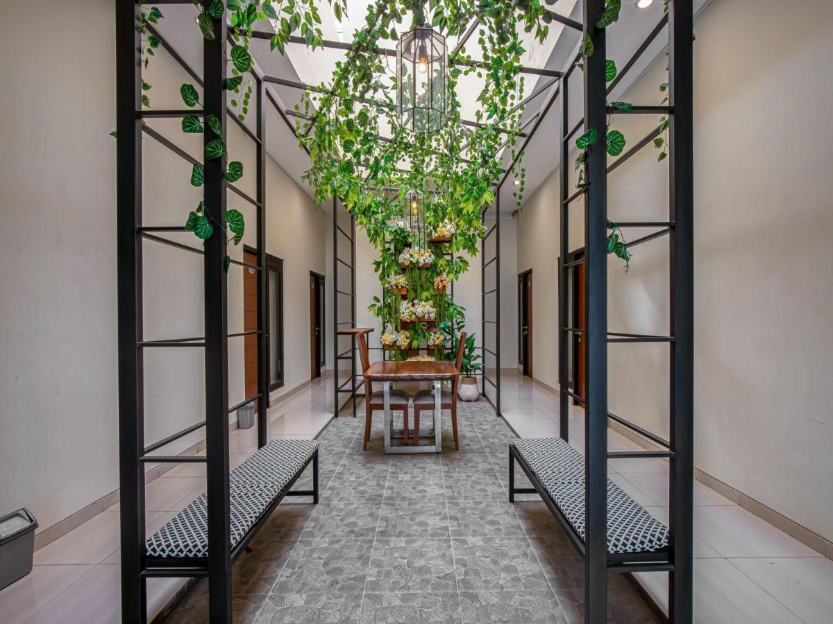 Casa Ts 16 Hotel Malang Bagian luar foto