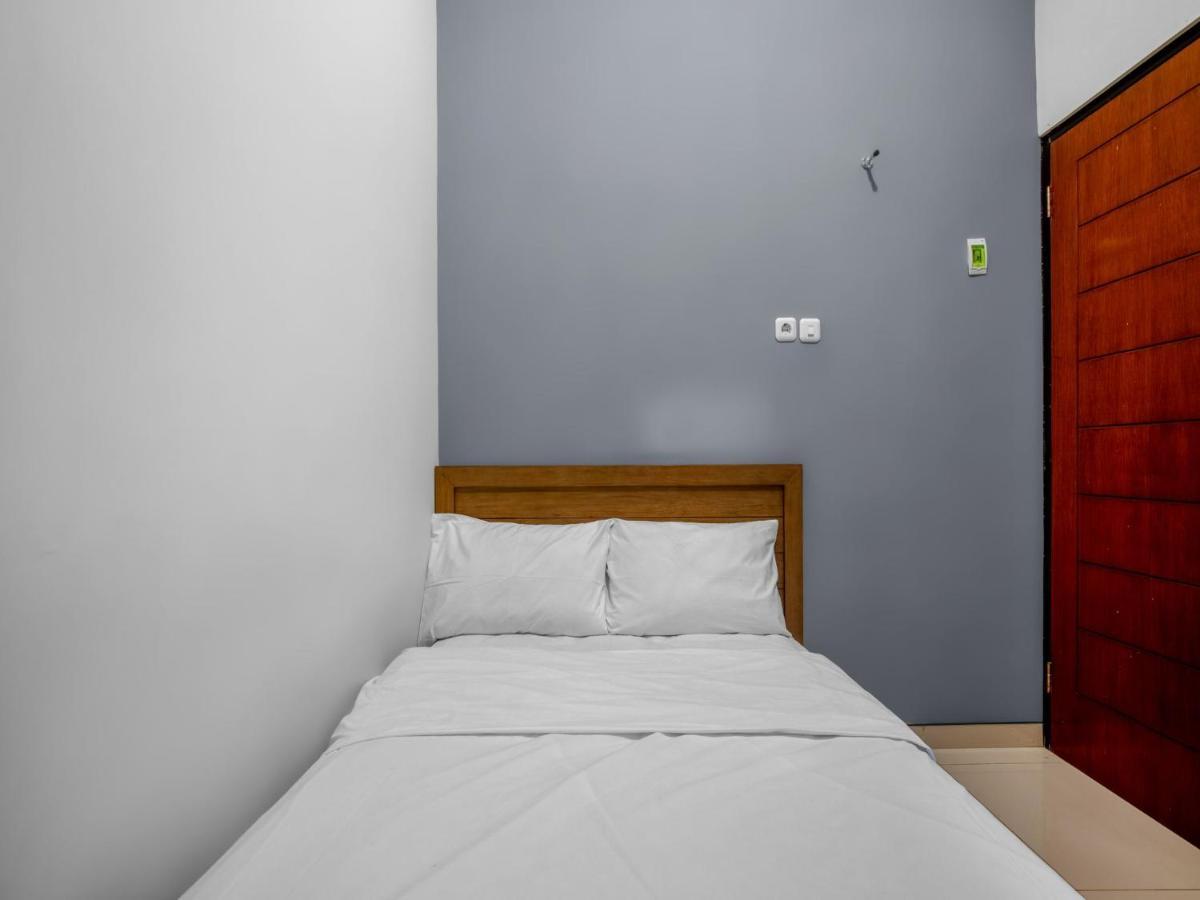 Casa Ts 16 Hotel Malang Bagian luar foto