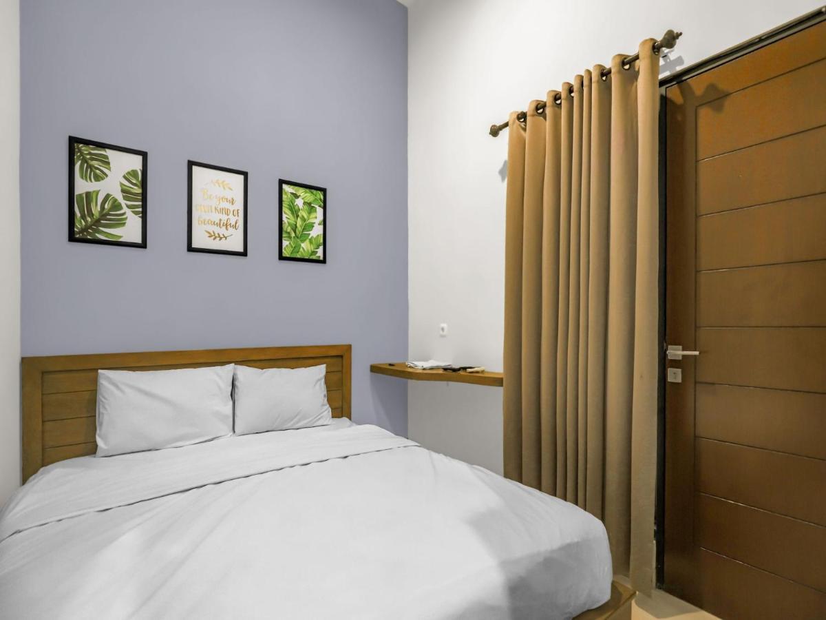 Casa Ts 16 Hotel Malang Bagian luar foto