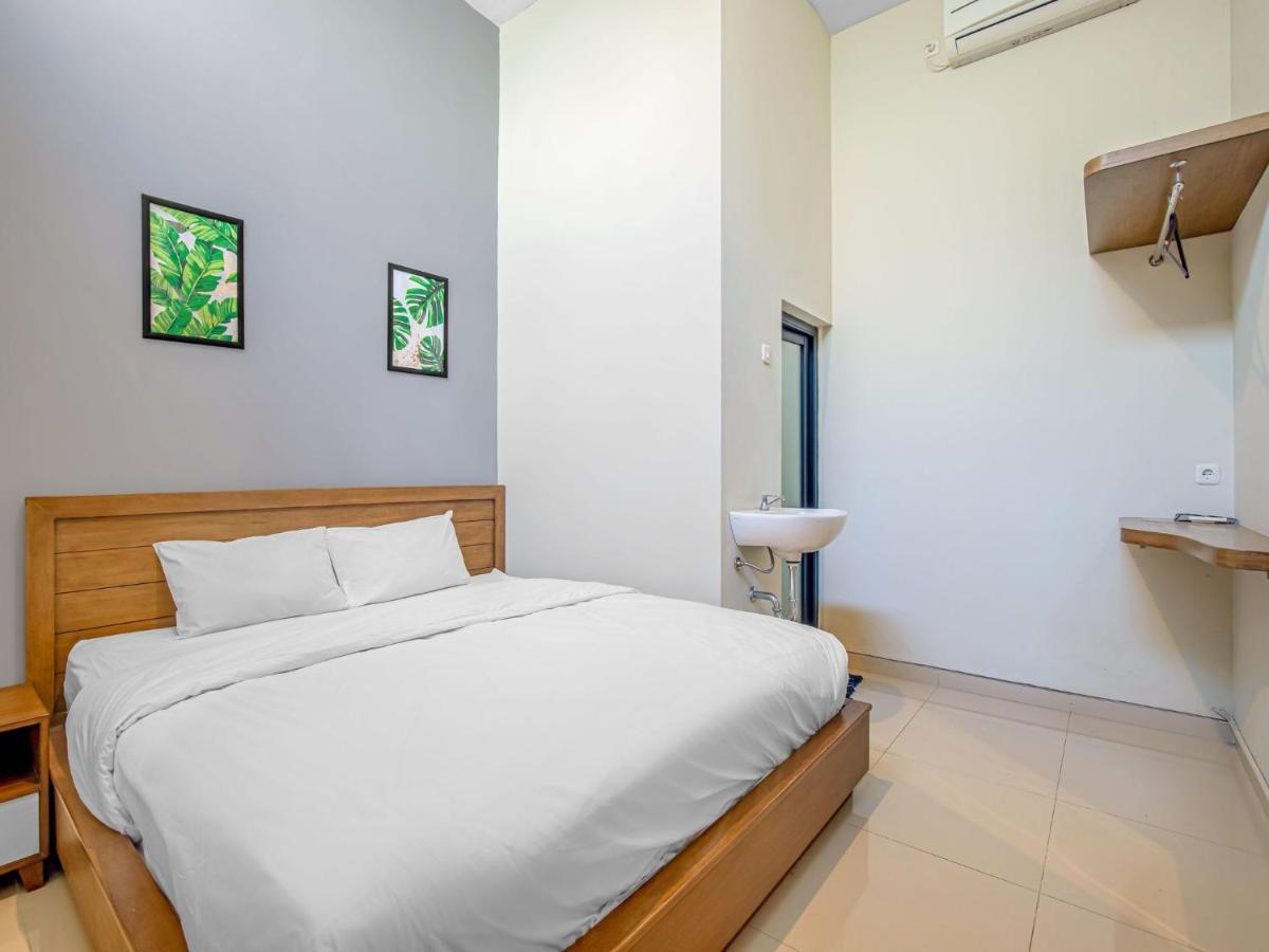 Casa Ts 16 Hotel Malang Bagian luar foto